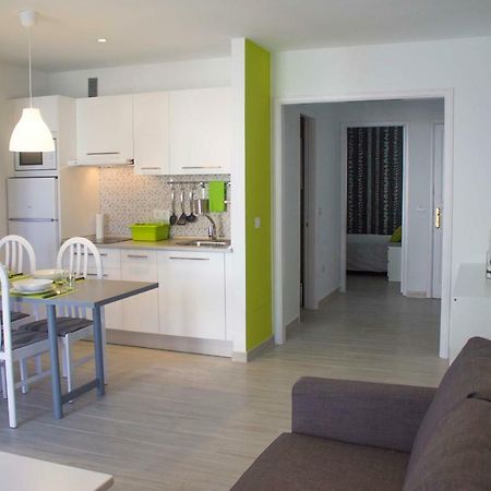 Pistachio Apartment Lanzarote Apartment Коста-Тегисе Экстерьер фото